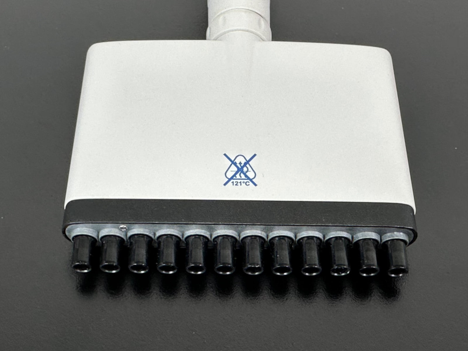 Fisherbrand e1200 Electronic 12 Channel Multichannel Pipette 1200uL1