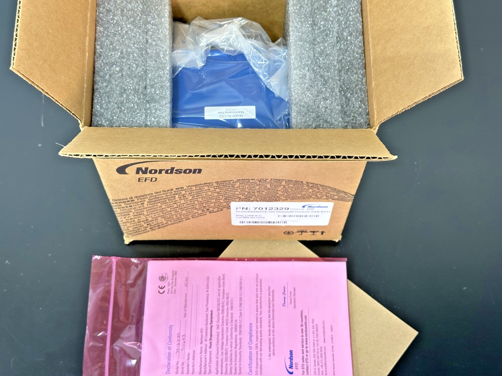 Nordson EFD 7012329 ProcessMate 100 Vacuum Pickup Pen System Open Box1