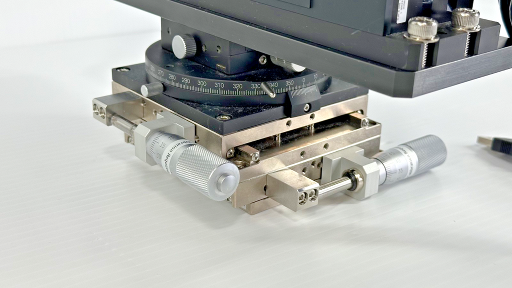 Suruga Seiki US2433 PROC00 Optical Beam Measurement System w/ Stage4