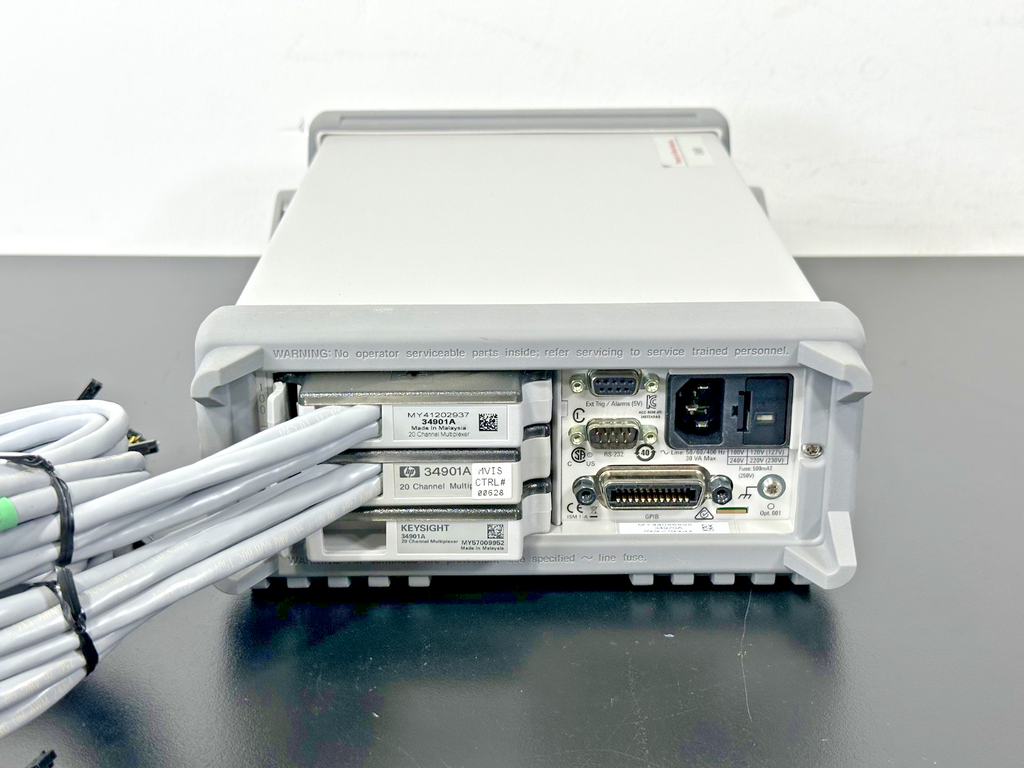 Keysight 34970A Data Acquisition Switch Unit w/ 3x 34901A Multiplexer Working1
