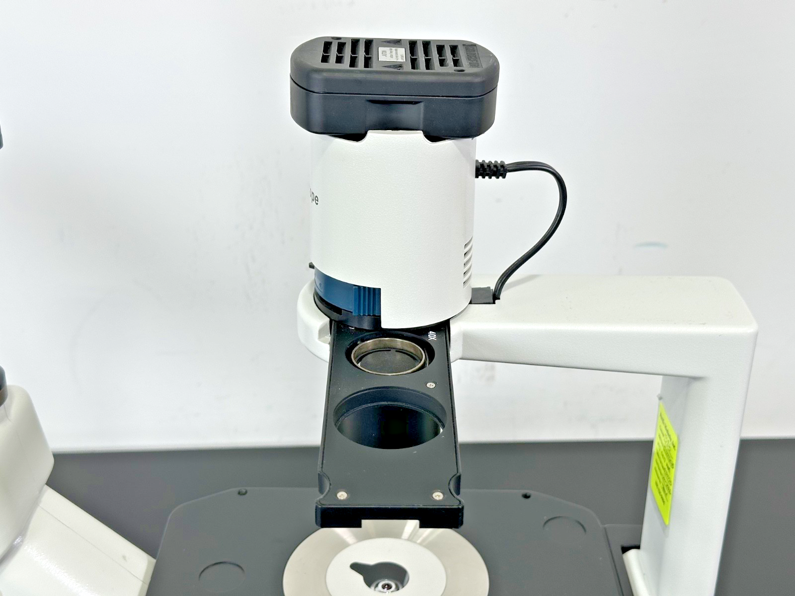 AmScope Inverted Microscope w/ MU300 Camera – Powers On – FOR PARTS / REPAIR12