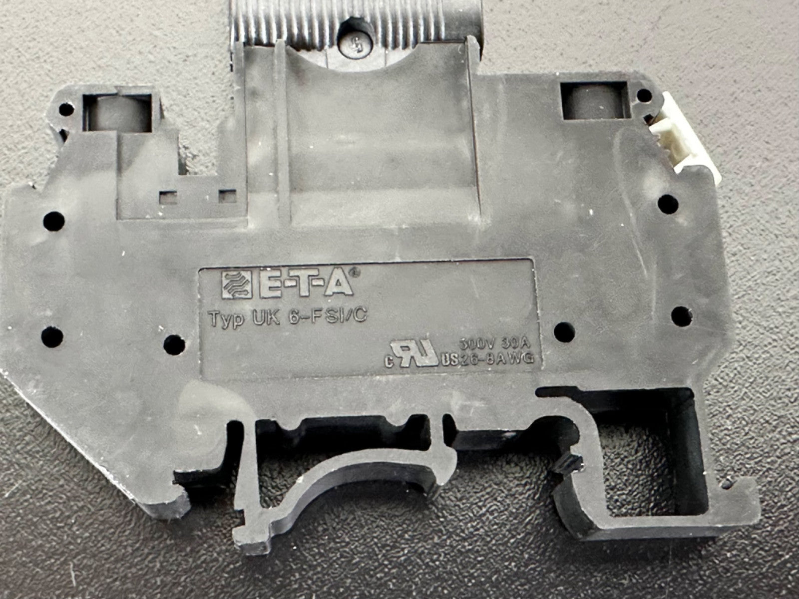ETA Typ UK 6 FSI/C DIN Rail Fuse Terminal Block Disconnect Module1