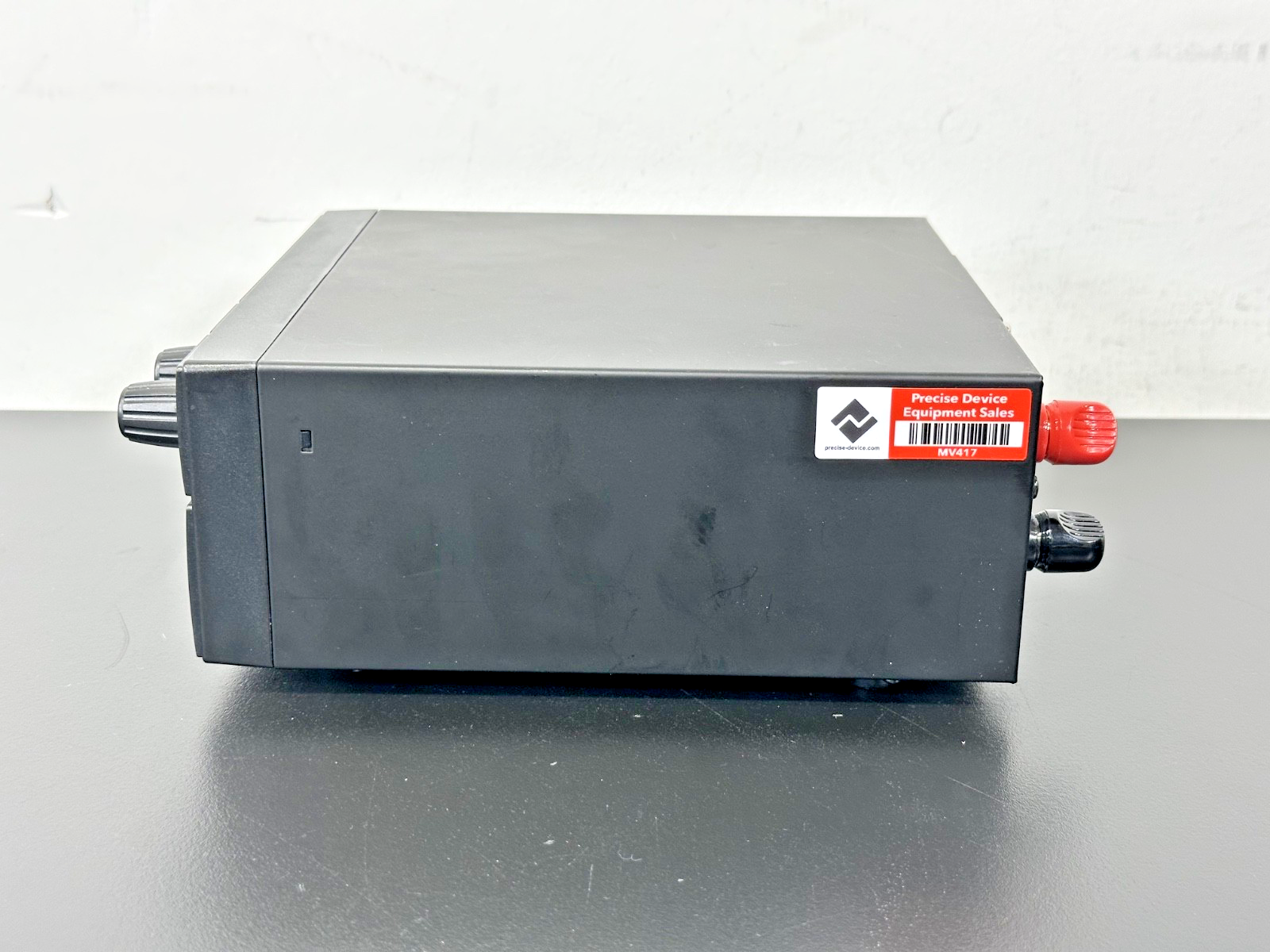 B&K Precision 1688B 1 18V 20A Switching DC Power Supply | Working5
