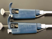 Lot of 2 Rainin Classic PR 20 Adjustable Pipettes Pipettors 2 20uL Used1
