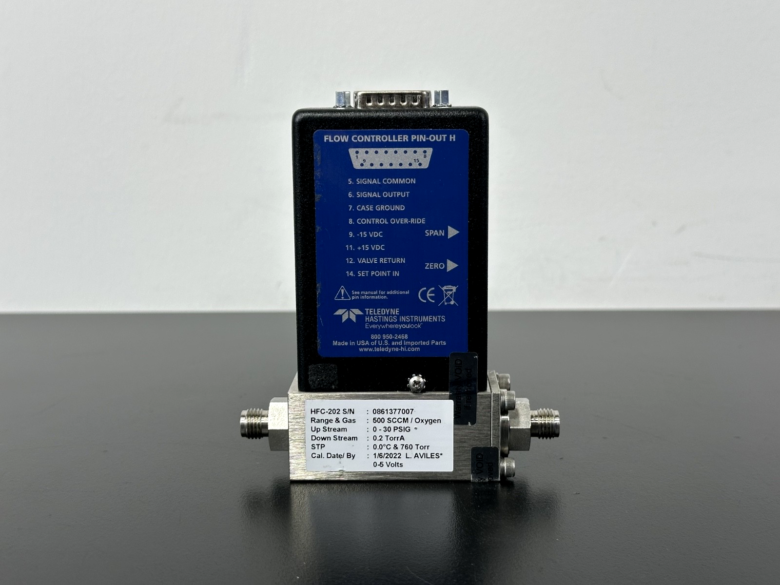 Teledyne Hastings HFC 202 Mass Flow Controller 500 SCCM Oxygen 0 5V1