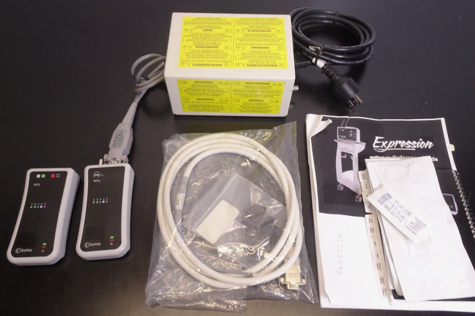 INVIVO Expression 453564099871 Patient Monitor wIth Rolling Stand6