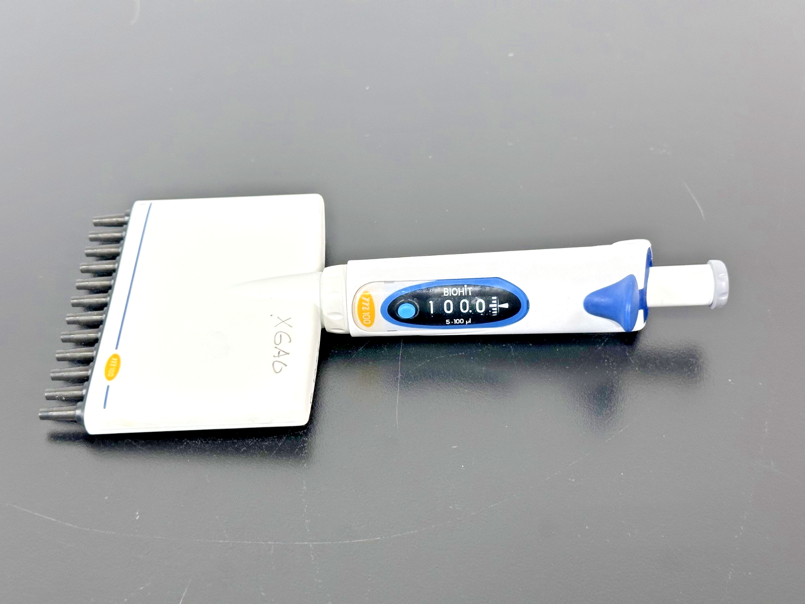 Biohit m100 12 Channel 5 100uL Adjustable Multichannel Pipette0