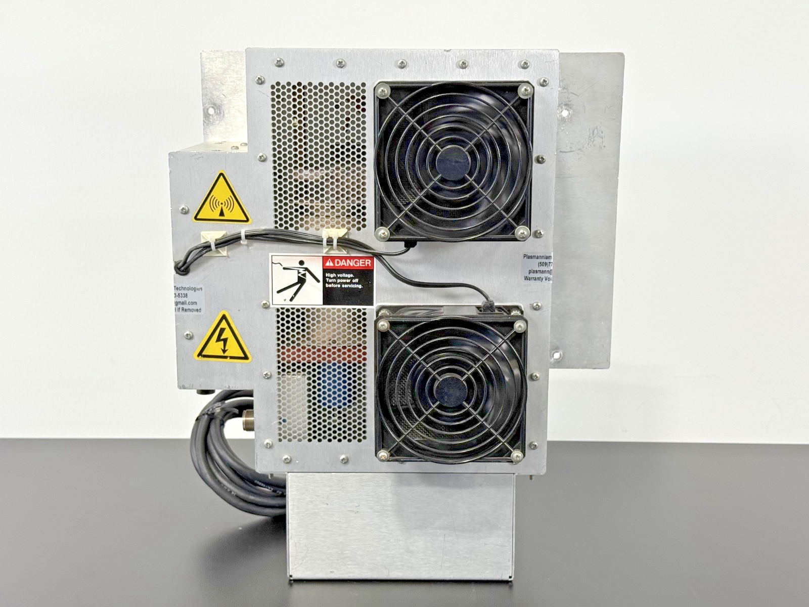 Advanced Energy AE AZX 90 RF Generator 5031 004 A 115V Plasma System Working0