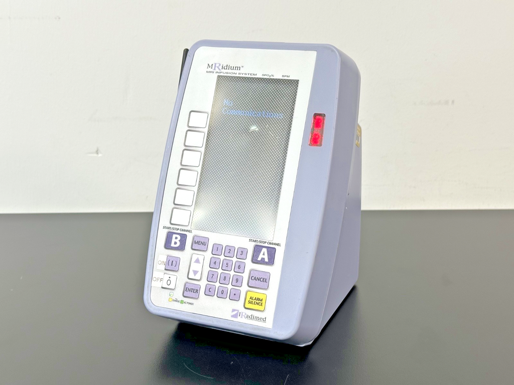 IRADIMED MRidium 3865 Wireless Remote Display Charger Powers On0