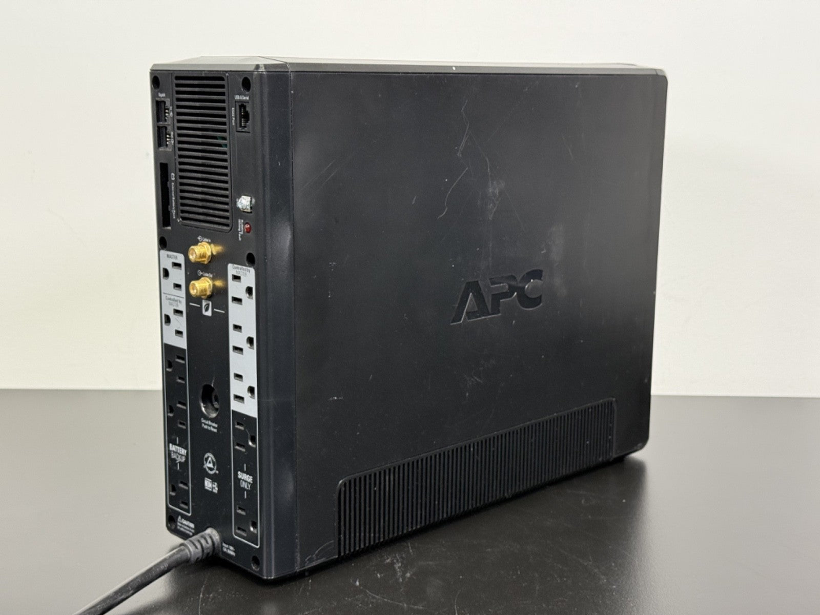 APC Back UPS Pro 1500 Battery Backup UPS LCD Display Tower5