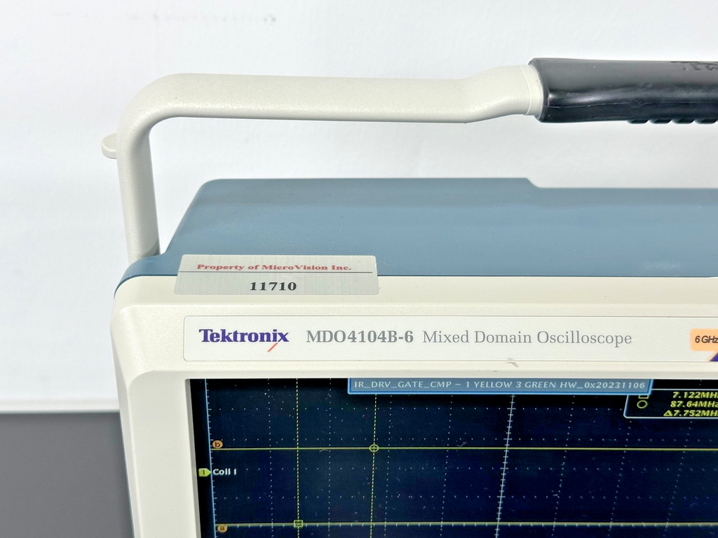 Tektronix MDO4104B 6 Mixed Domain Oscilloscope 1GHz 5GS/s 6GHz Spectrum Working7