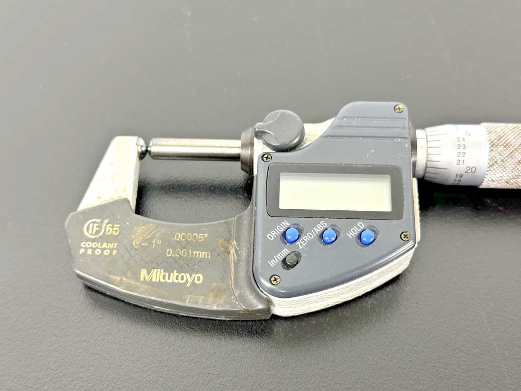 Mitutoyo 395 371 Digital Micrometer 0 1" IP65 Used Untested3