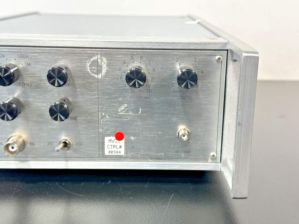 Avtech AVMP 1A C P M 100ps Rise Time 5V 1MHz Pulse Generator Powers On Working2