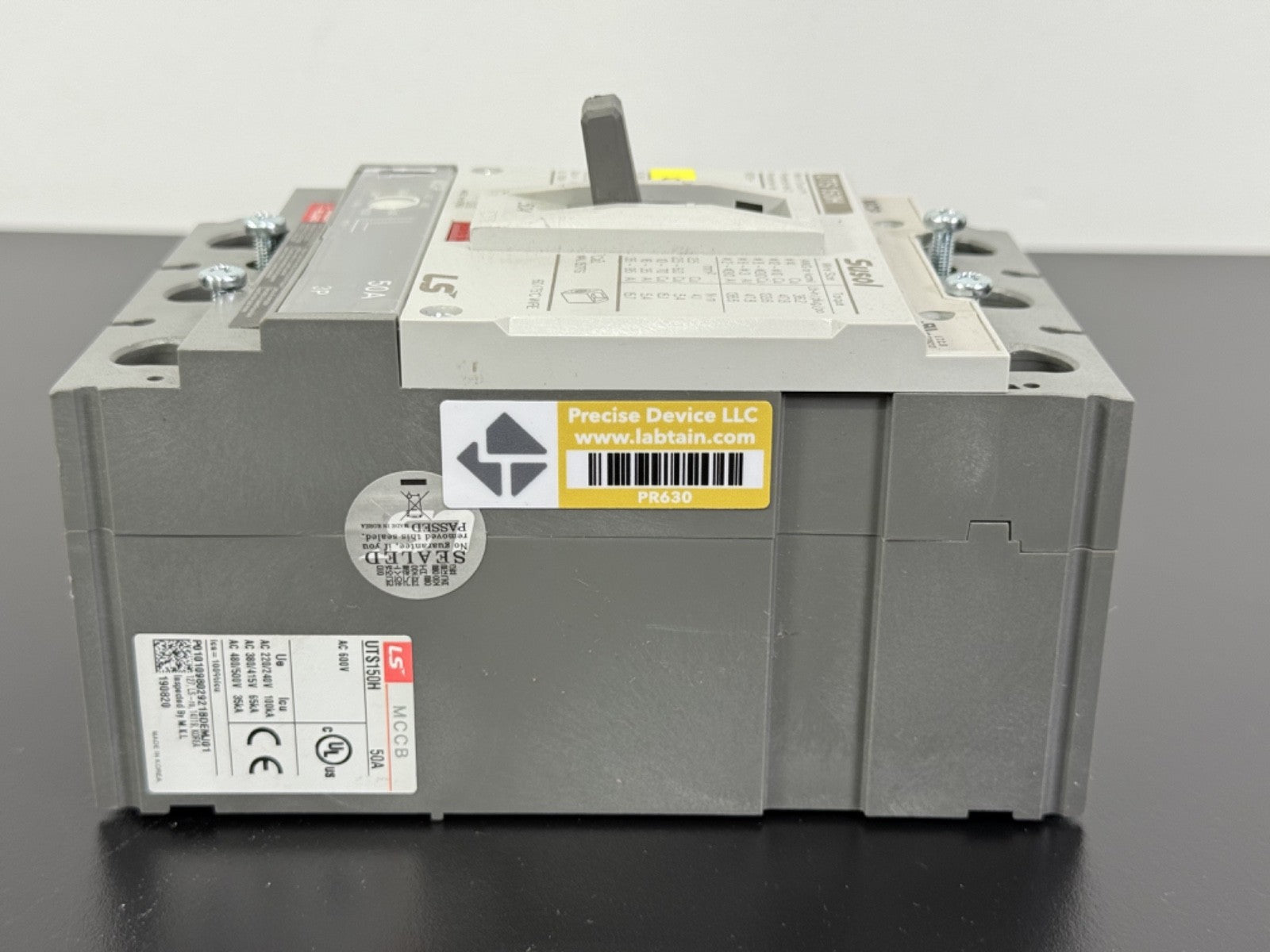 LS Electric UTS150H MCCB 50A 3 Pole 600V Molded Case Circuit Breaker3