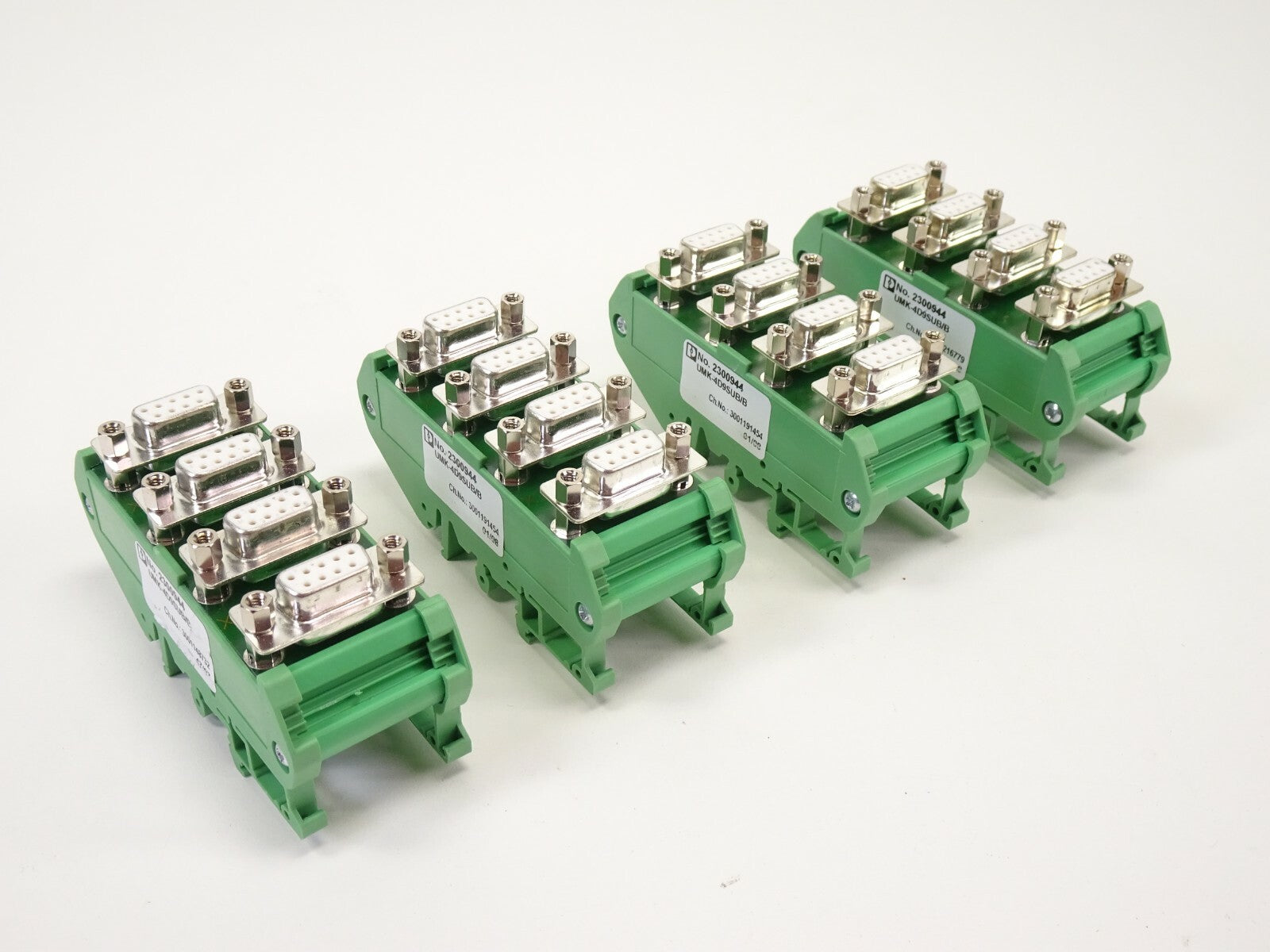 x4] Phoenix Contact Interface Module UMK 4D9SUB/B Type: 23009440