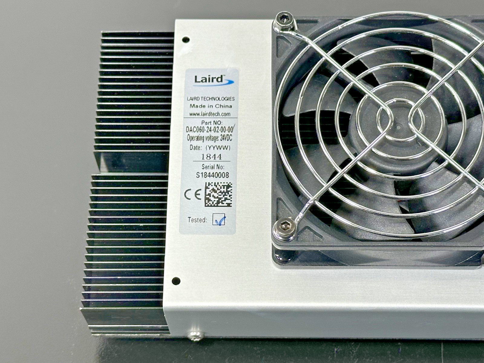 Laird DAC060 24 02 00 00 24V Thermoelectric Direct Air Cooling Assembly 58W Used2