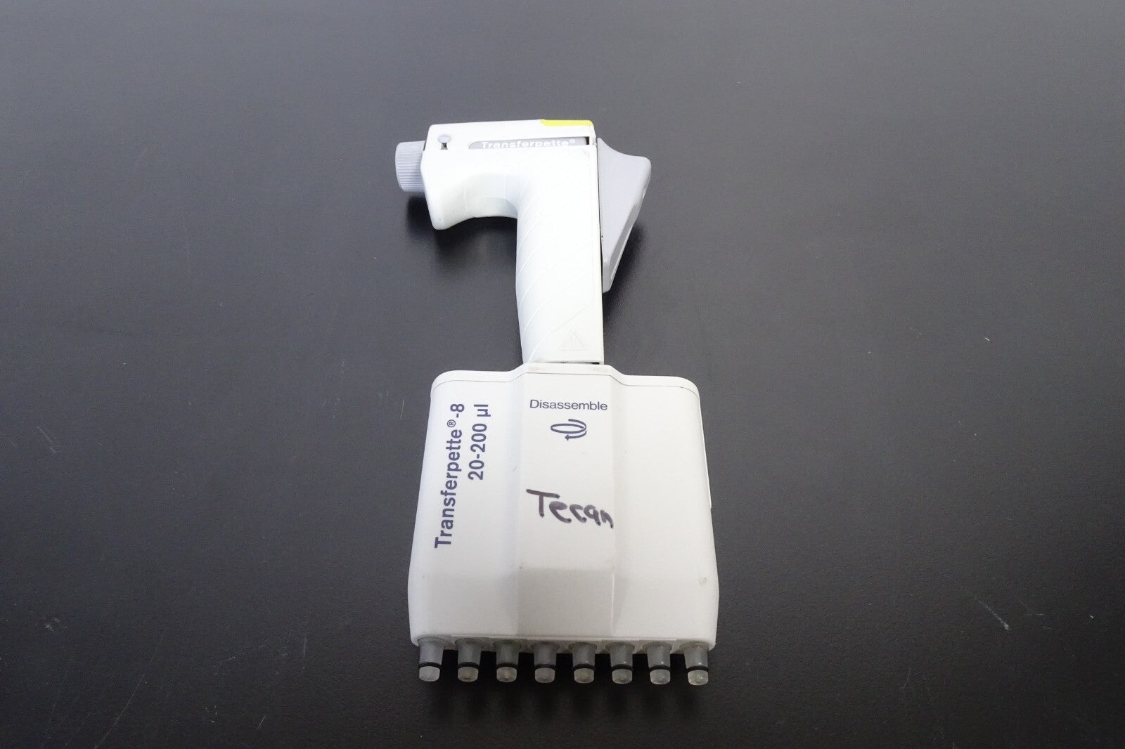 Transferpette 20 200 uL 8 Channel Pipette1