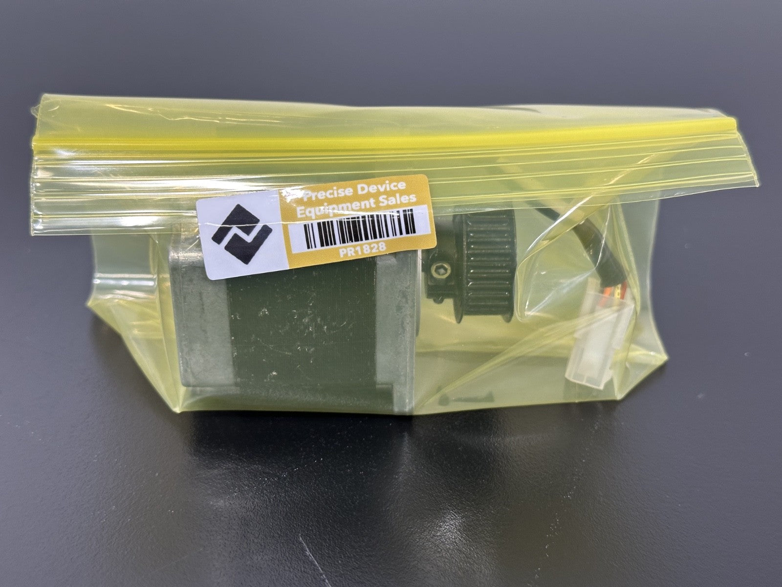 PMT Europe HS200 2221 0100 AX08 Stepper Motor Pulley Assembly5