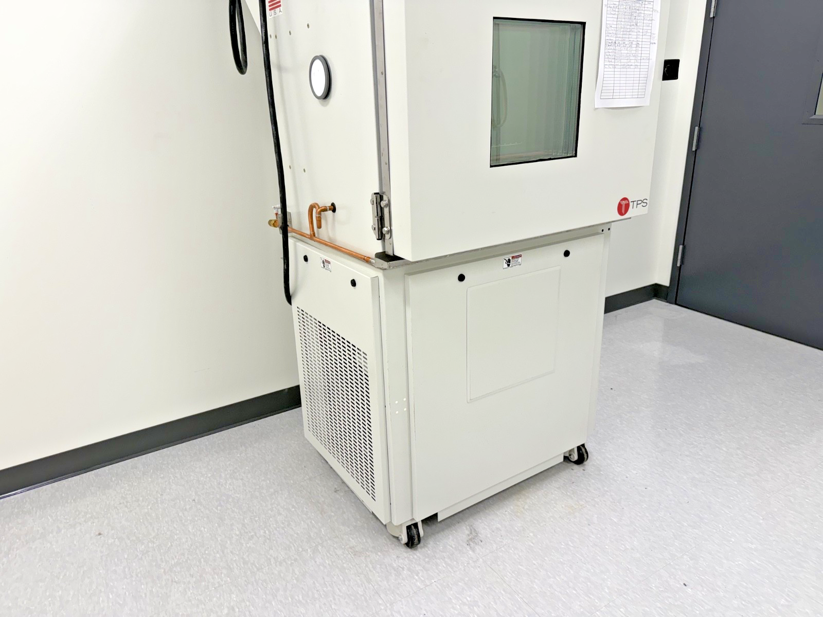Tenney Environmental Temperature Humidity Test Chamber TPS UTRC WF4 C1
