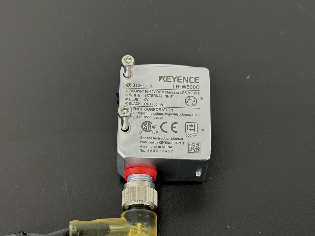 Keyence LR W500C IO Link Laser Sensor w/ Cable & Connector1