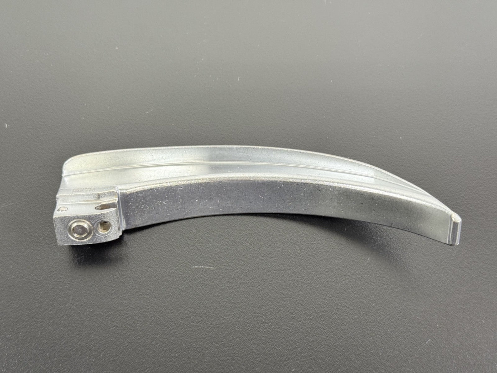 Heine Classic+ MAC 4 FO Laryngoscope Blade – Stainless Steel, Germany2
