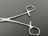 V Mueller SU6080 Straight Hemostat Forceps Locking Surgical Instrument2
