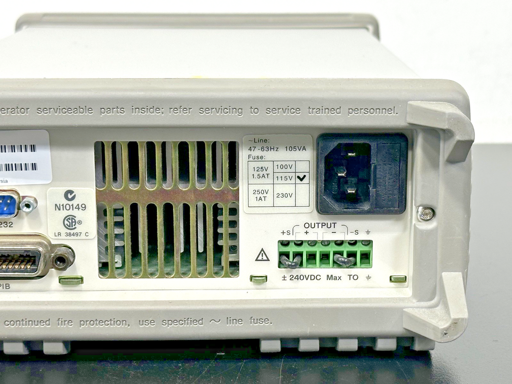Agilent E3640A Programmable DC Power Supply 0-8V 3A / 0-20V 1.5A Working5