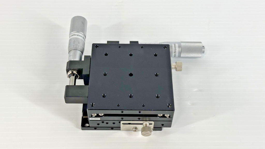Precision 2 Axis XY Manual Translation Stage with Dual Micrometers 100mm0