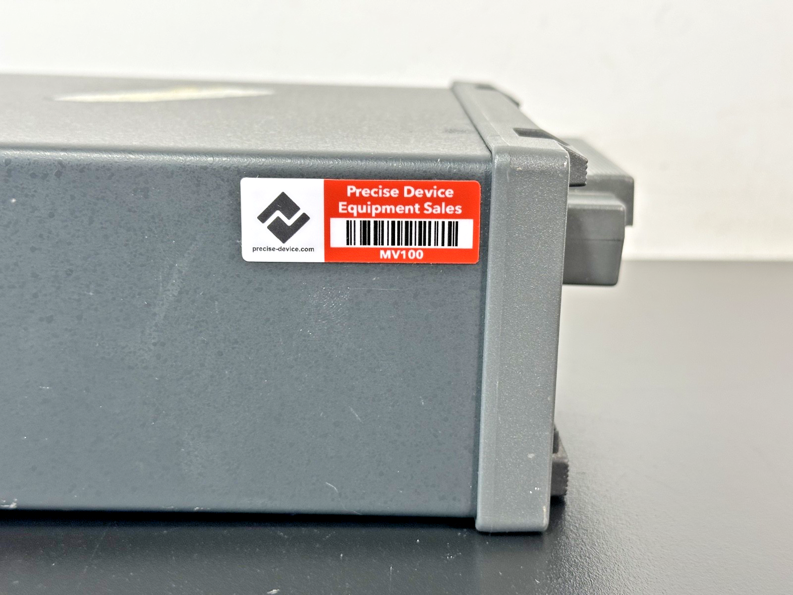Fluke 2635A Hydra Series II Data Logger w/ 2645A Input Module Working8
