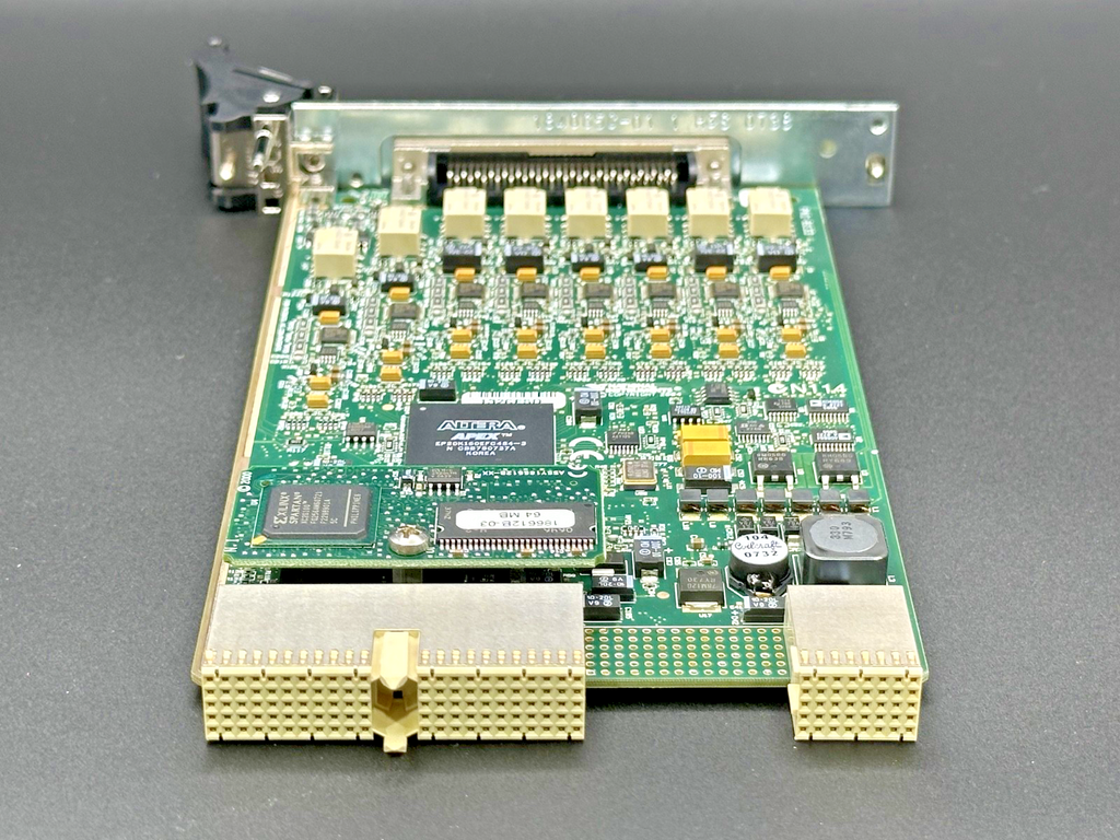 National Instruments NI PXI 6133 S Series 8 Ch 14 Bit Multifunction DAQ Module3
