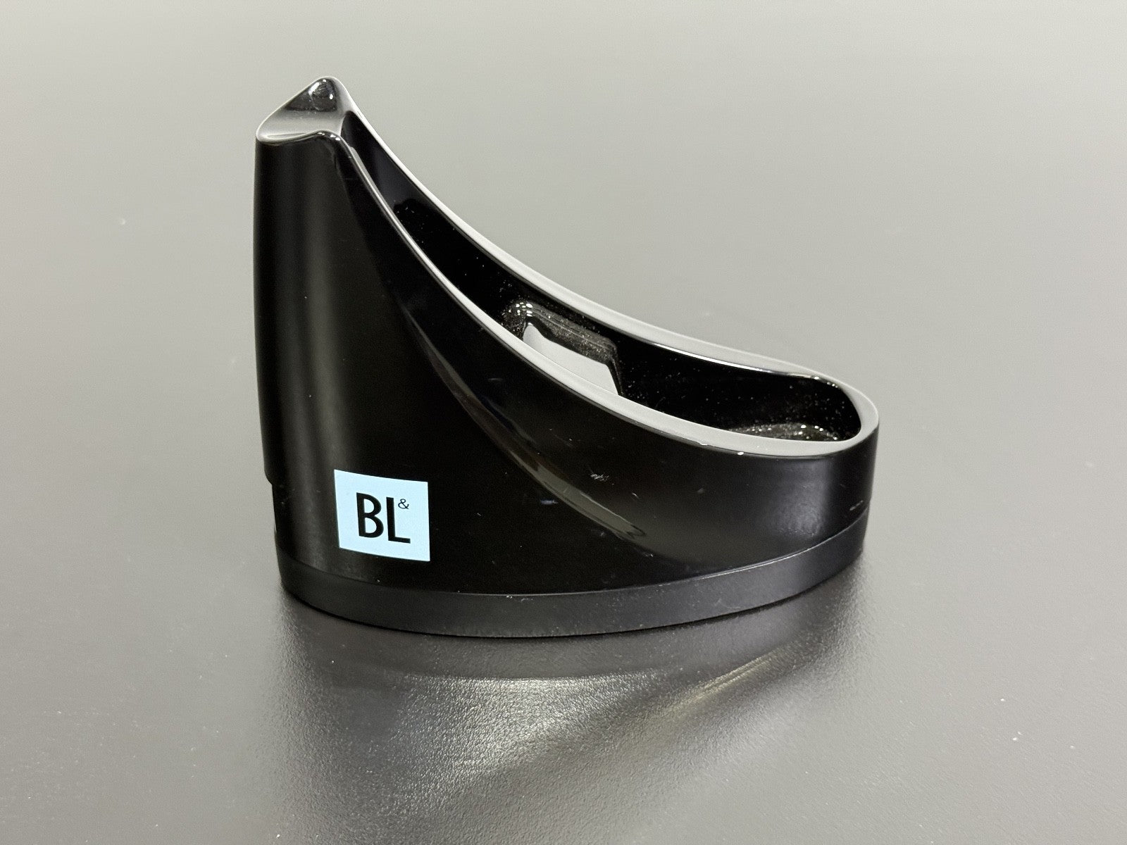 B&L beta WL B1 Gutta Percha Heating System Charging Dock (NO POWER SUPPLY)0