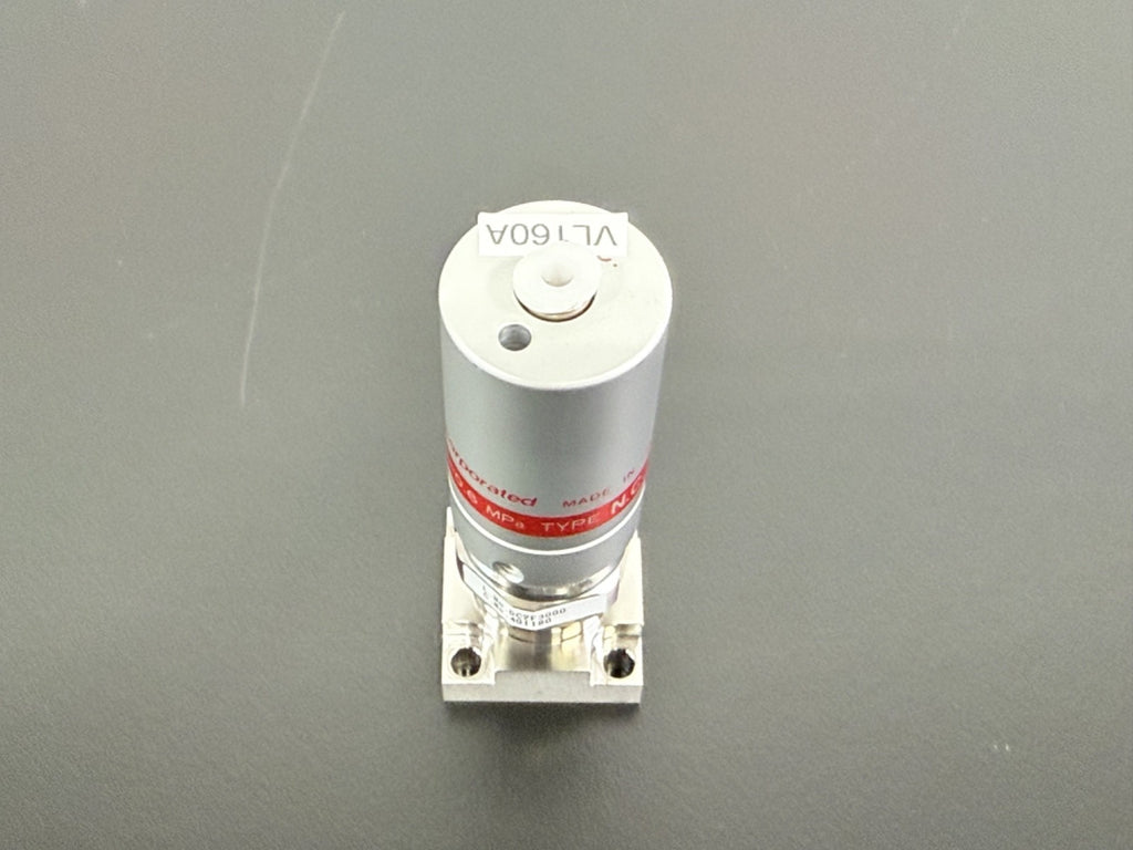 Fujikin DC2F3000 Gas Pressure Regulator Valve Type N.C. 0.6MPa Made in Japan3