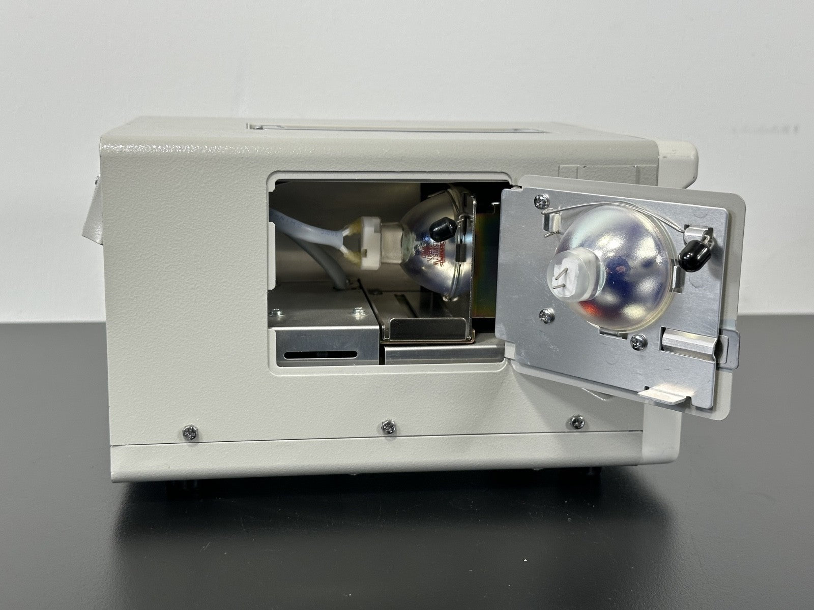 Olympus CLK 4 Halogen Light Source Endoscopy Light Illuminator5