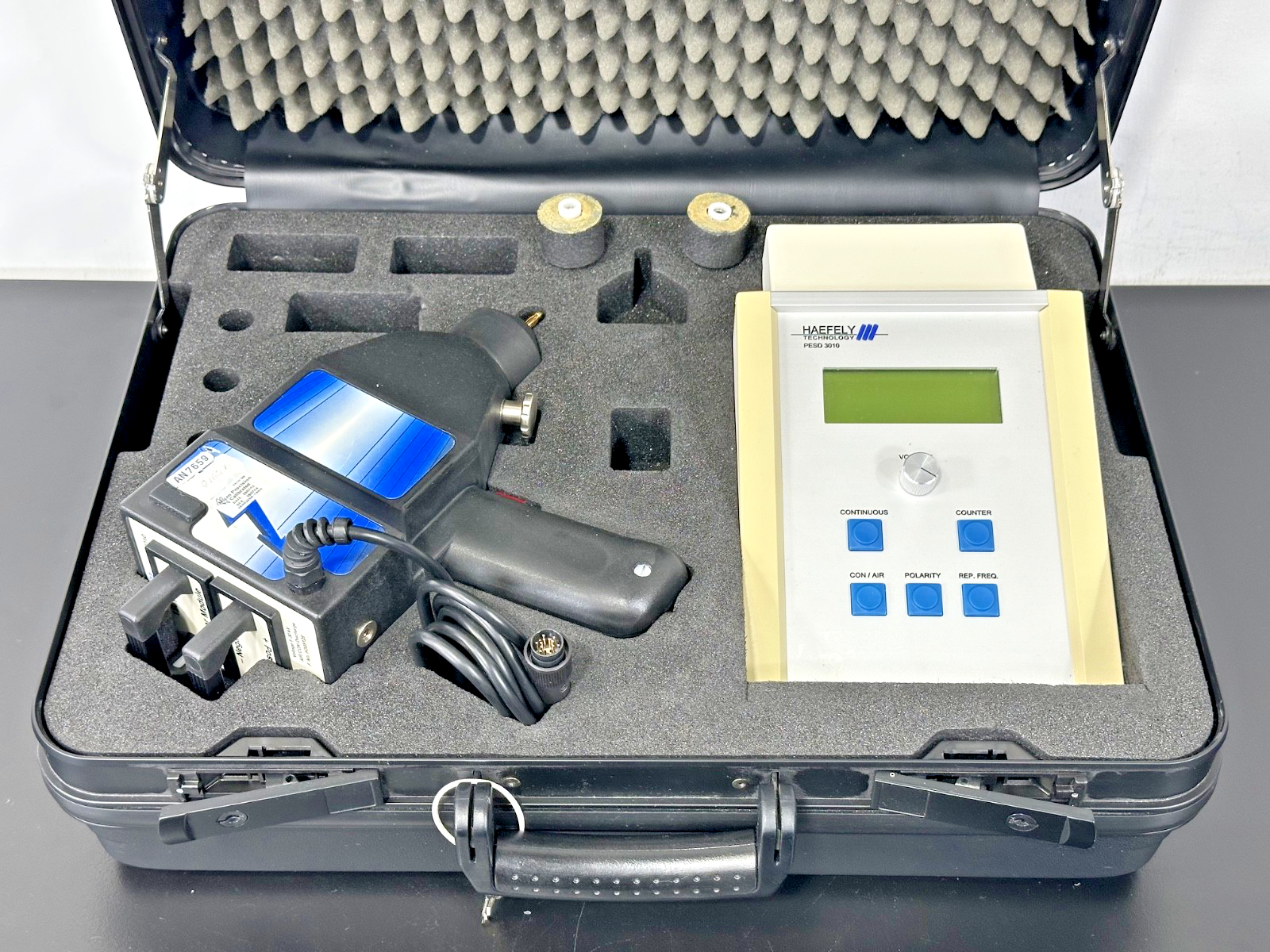 Haefely PESD 3010 30kV Electrostatic Discharge ESD Simulator Kit Working0