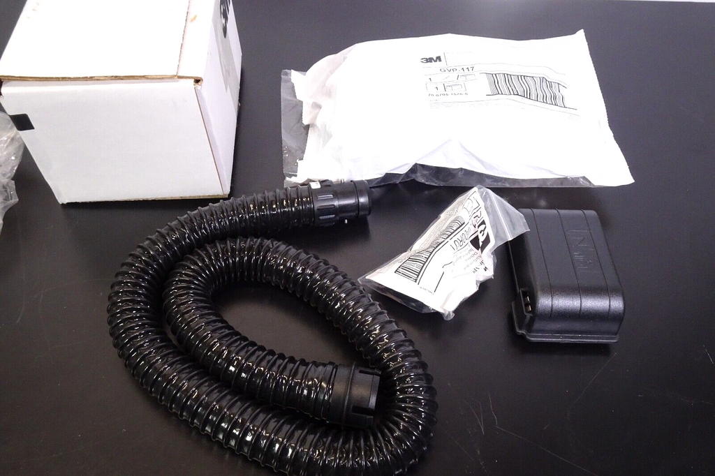 3M AMH 1U | 3M 520 03 63 AIR MATE HEPA Air Filter Unit w/ Battery & Hose2
