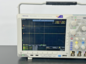 Tektronix MDO4104B 6 Mixed Domain Oscilloscope 1GHz 5GS/s 6GHz Spectrum Working2