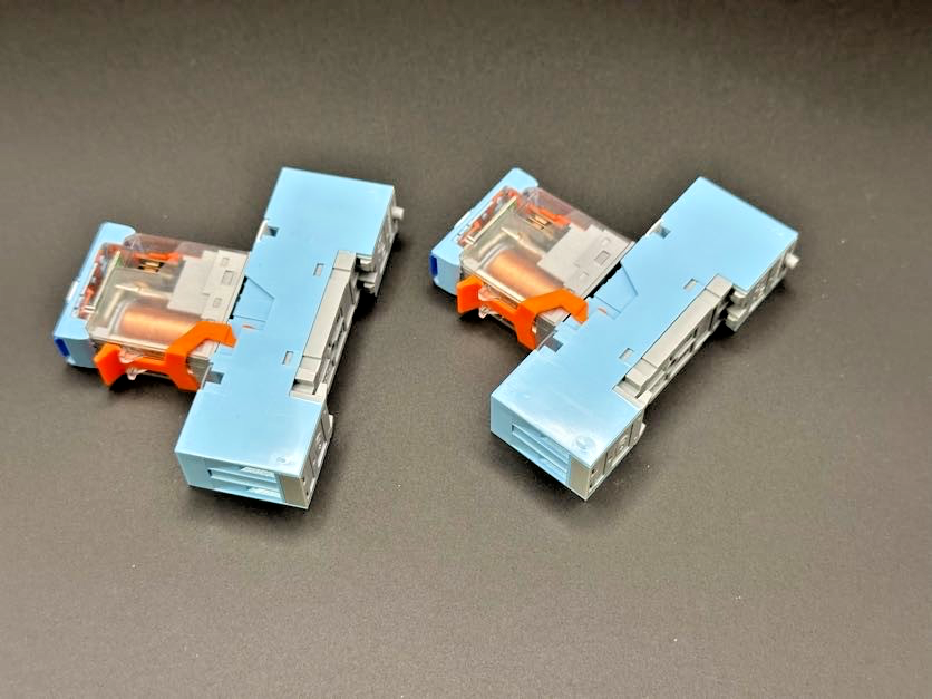 Lot of 2 Releco C10 A10X 24VDC SPDT Power Relays w/ DIN Rail Sockets2