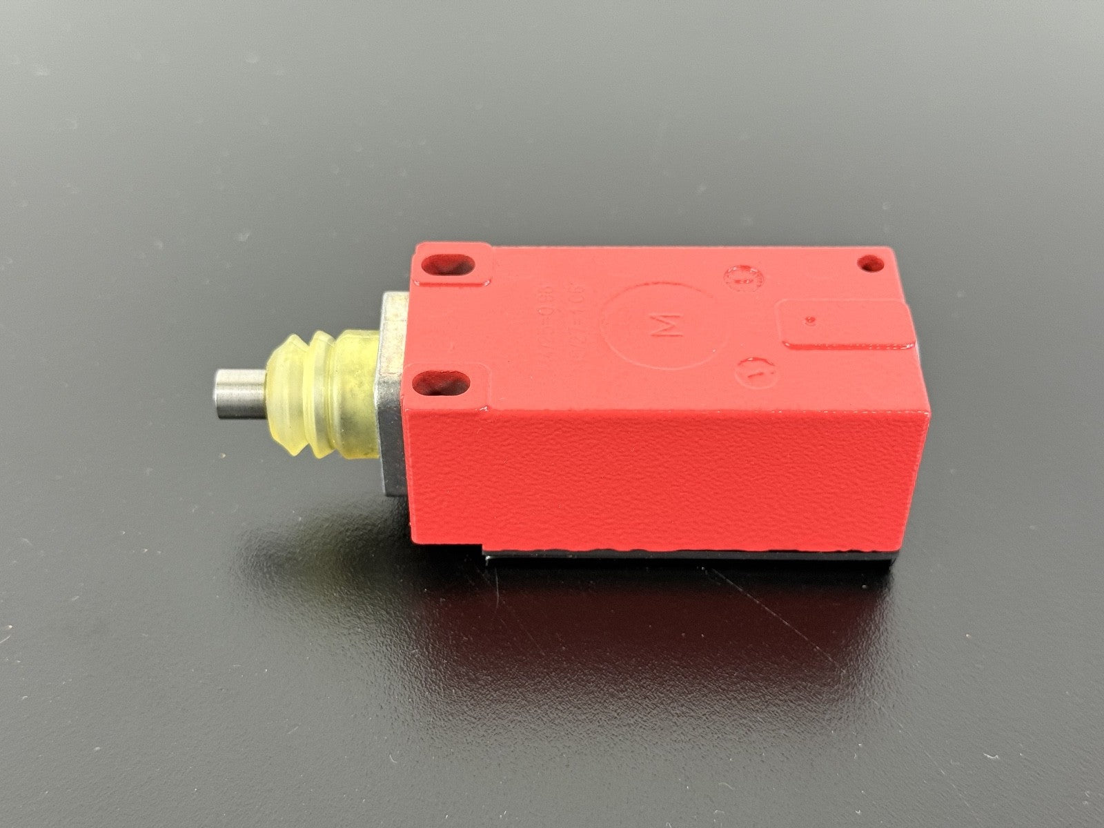 BERNSTIEN GC U1 FF Switch0