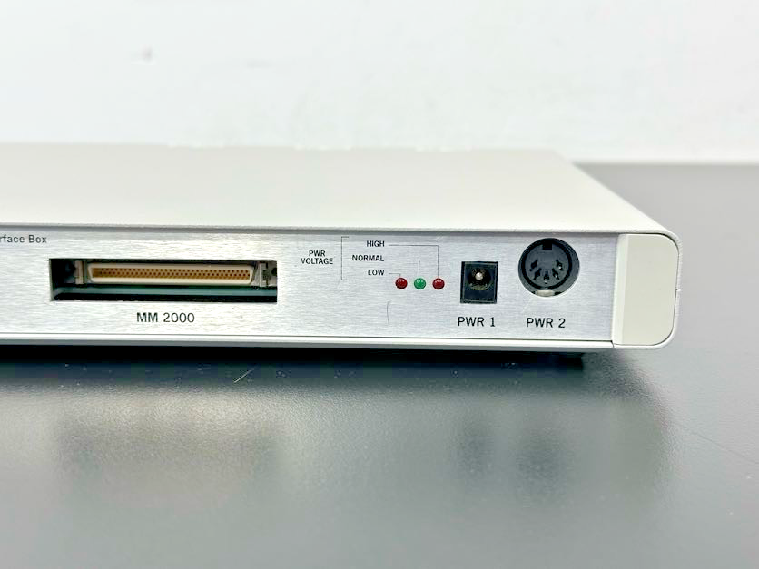 Newport MM2000 Universal Interface Box Motion Control Interface Module Working2