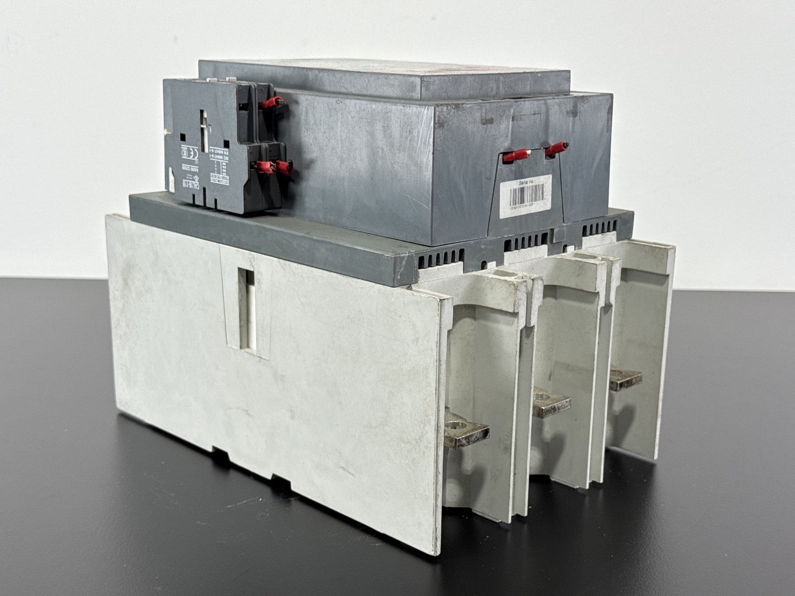 ABB 3 Pole Contactor AF460 30 1000V 650A 500HP, 100 250 Volt AC/DC Coil4