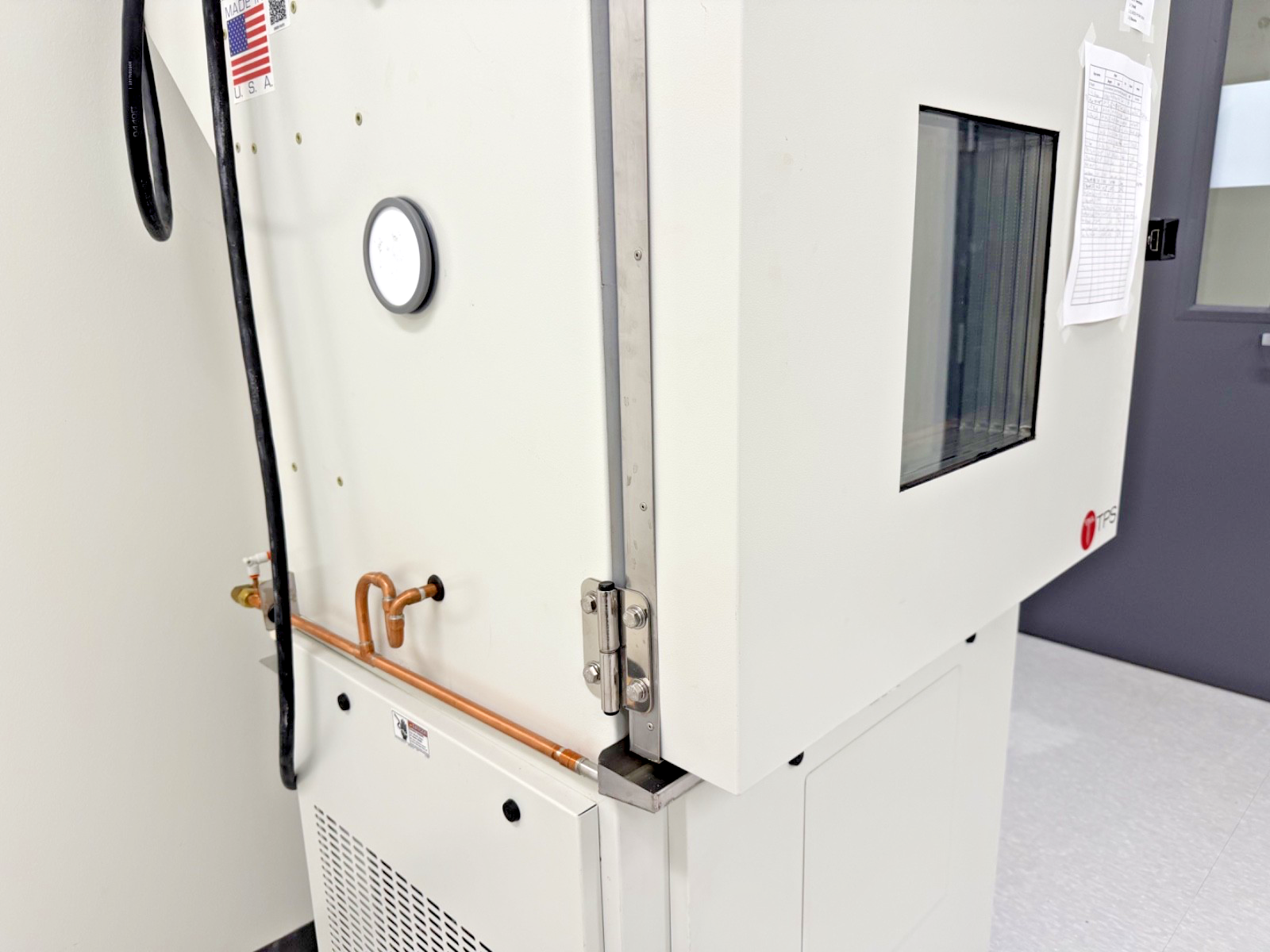 Tenney Environmental Temperature Humidity Test Chamber TPS UTRC WF4 C3
