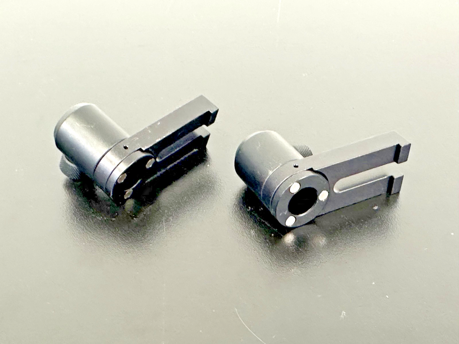 Thorlabs Right Angle Optical Post Holder Clamp Mount 3/16" Hex Lot of 21