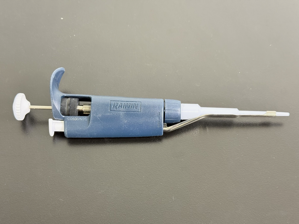 Rainin Pipet Lite L2 0.1 2 uL LTS Single Channel Adjustable Pipette0