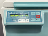 Hettich Universal 32R Refrigerated Centrifuge with 4000rpm Rotor Lab4