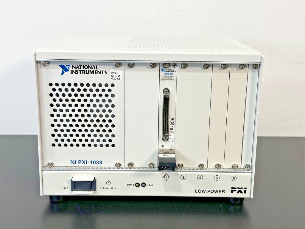 NI PXI 1033 Chassis with PXI 6115 DAQ Module0