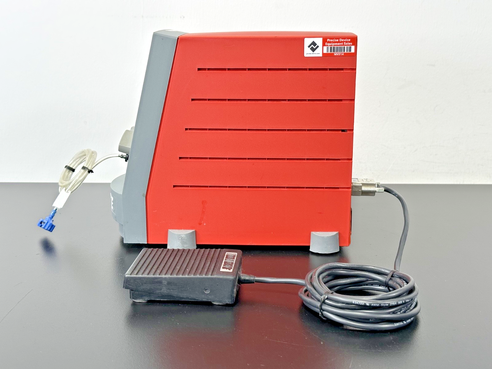Loctite 97006 Digital Precision Syringe Dispenser w/ Foot Pedal Powers On6
