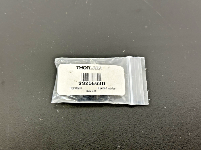 Thorlabs SS25E63D 1/4 20 Double Ended Stainless Setscrews 5/8" Lot of 6 New