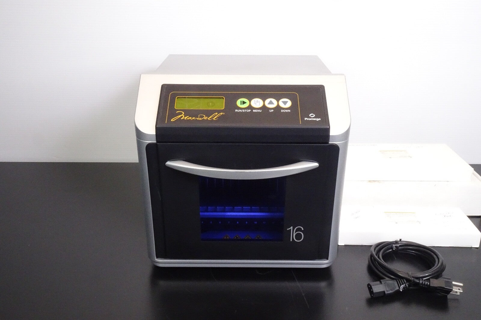 Promega Maxwell 16 Magnetic Particle Processor MX30311