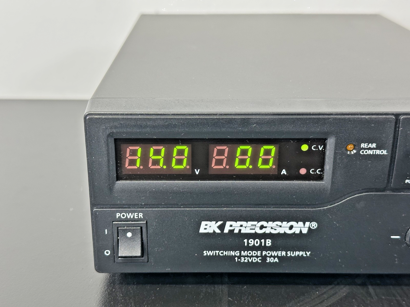 BK Precision 1901B Switching DC Power Supply 1 32V 30A 960W Powers On Working1