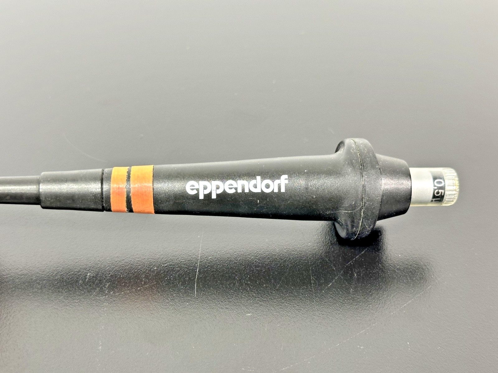 Eppendorf 0.5 10 µL Adjustable Single Channel Manual Pipettor1